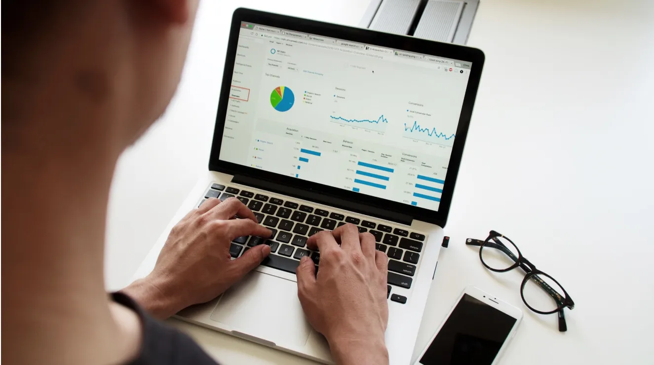 How To Create Reports on Hubler's App Studio